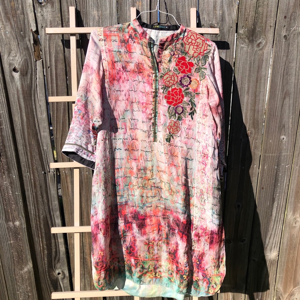 Kurti Limelight Embroidered Tunic Medium